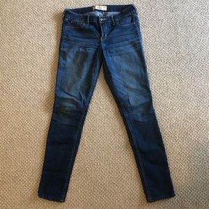 Hollister low rise skinny jeans
